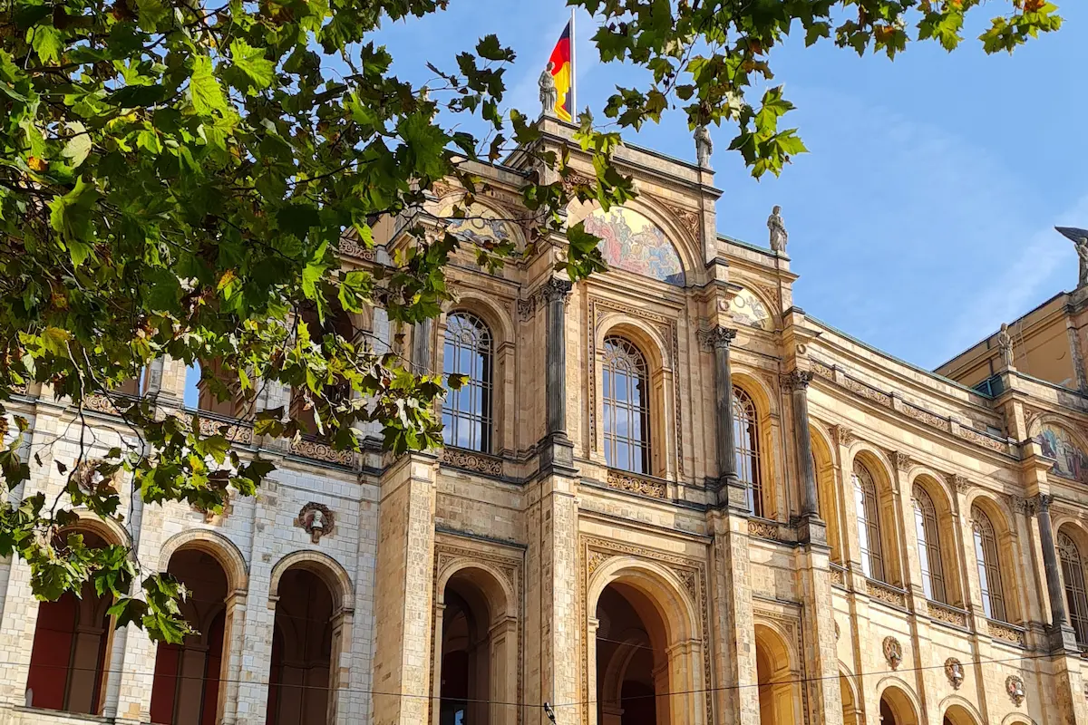Geschichte München Heimat der Herrscher Maximilianeum